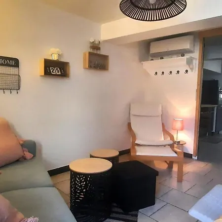 Appartement One Hundred-clim-patio-spa-parking-bbq-lit électrique Carcassonne