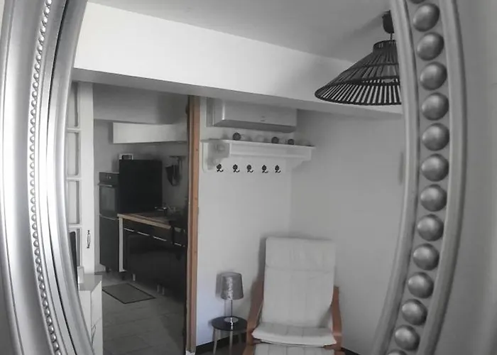 One Hundred Διαμέρισμα